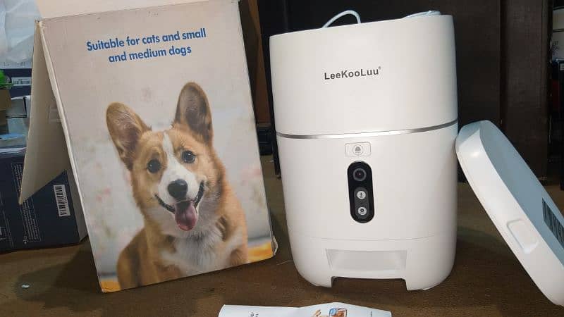 Pet Automatic Feeder 0