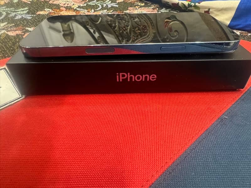 Iphone 13 pro max 256gb - PTA Approved 3