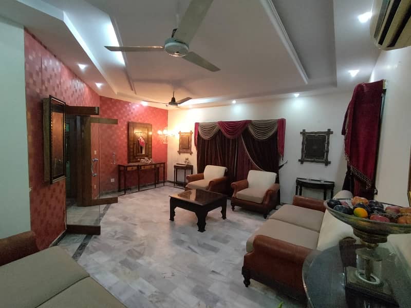 DHA Phase 3 Kanal 5 Bed Rooms Fully Furnished House For Rent 3