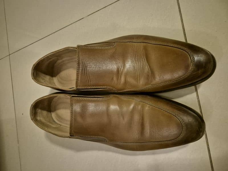 Formal/Casual Shoes Available for Sale in Excellent Condition 9