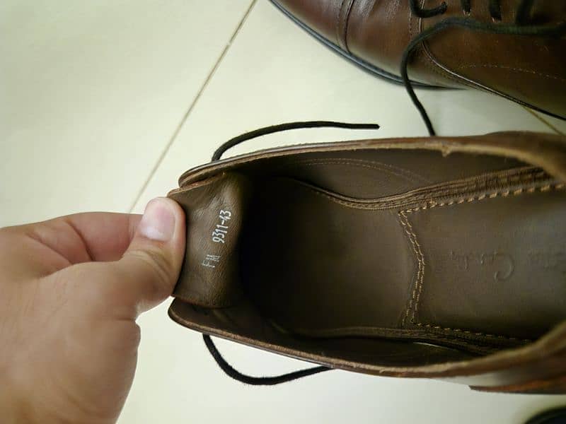 Formal/Casual Shoes Available for Sale in Excellent Condition 16