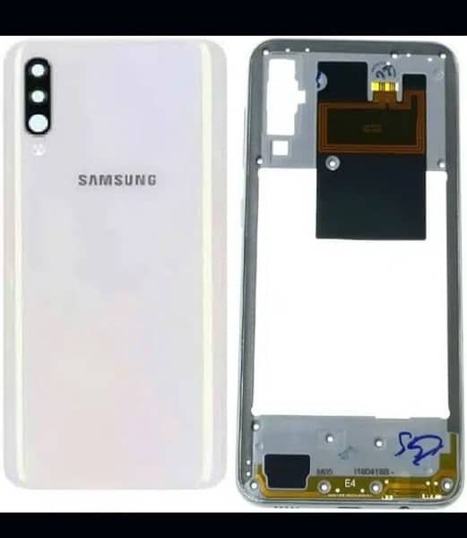 Samsung A50 parts available  read add 0