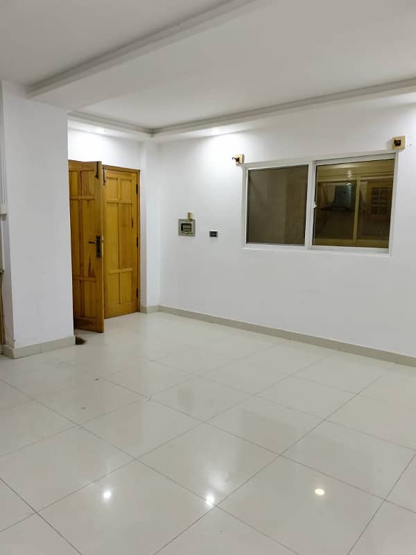 2 Bedroom Unfurnished Apartment Available For Rent In E/11/4 0