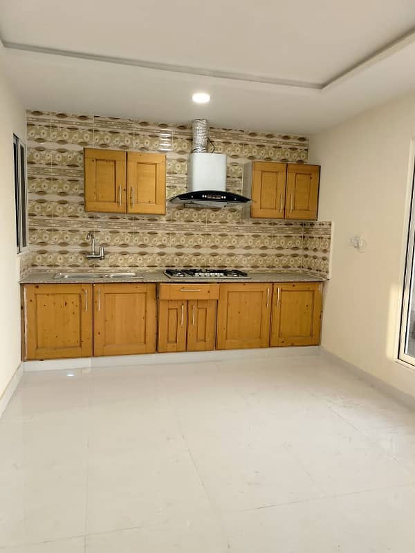 3 Bedroom Unfurnished Apartment Brand New Availabel For Rent In E-11/4 1