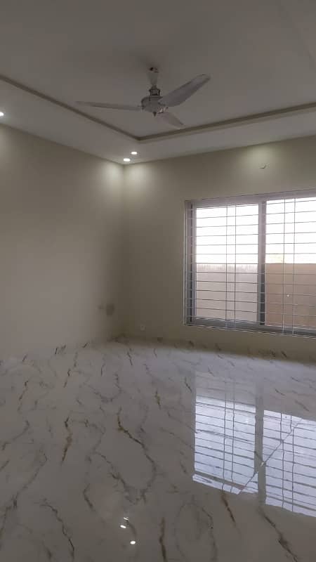 Kanal Beautiful House For Sale In Dha Phase 2 8
