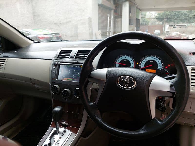 Toyota Corolla Altis 1.6 2013 7