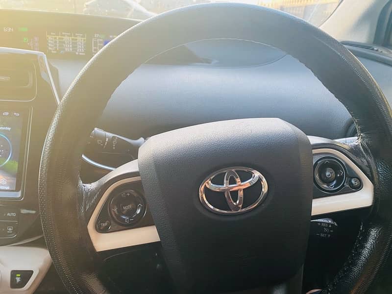 Toyota Prius 2016/19 Import 8