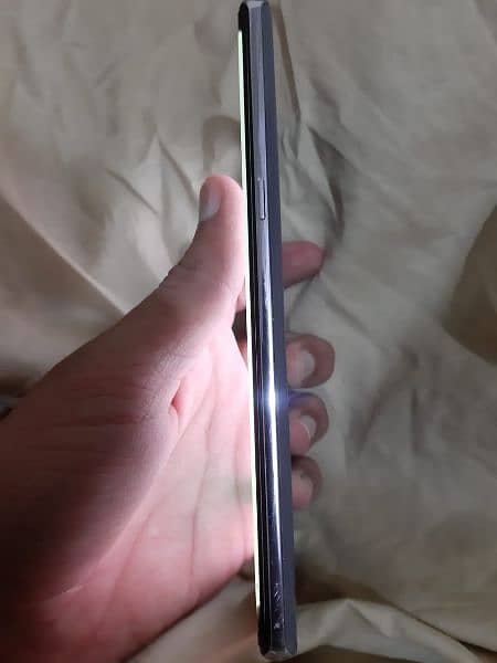 Samsung Note 8 With box 3