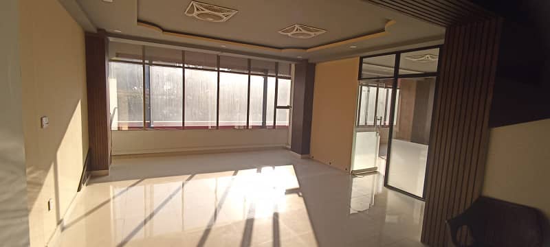 Office (2050 Sq Feet ) Available For Rent On Gt Road - DHA Phase 2 - Islamabad 5