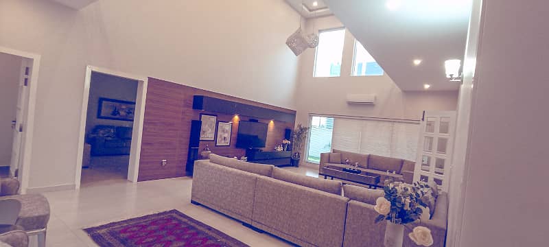 2 Kanal Elegant House (Furnished) for Sale - Bahria Town Phase 8 - Rawalpindi 14