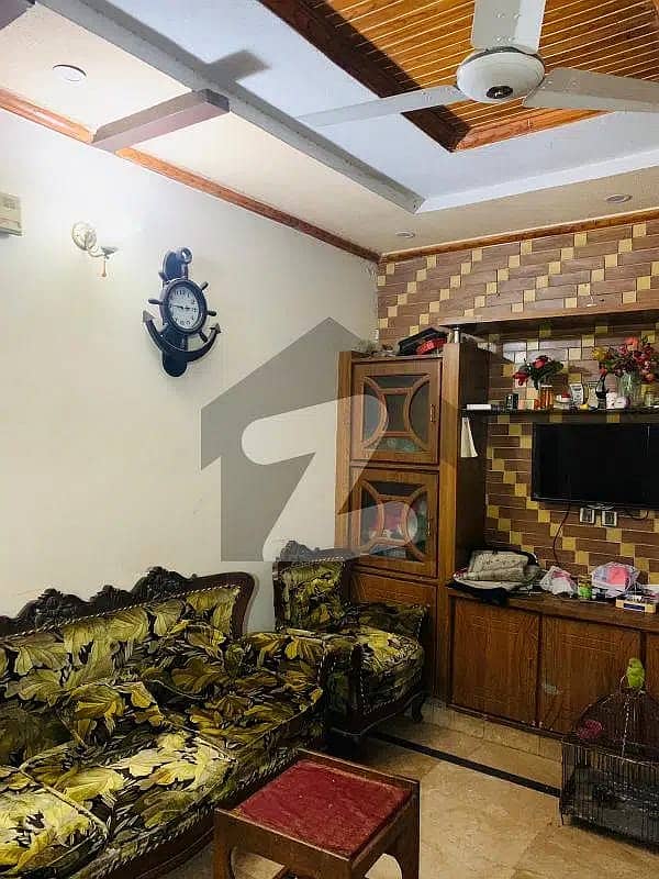 3.5 Marla Beautiful double story house urgent for Sale in Prime location Sabzazar 6