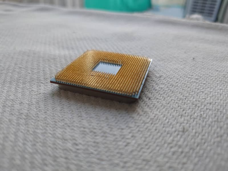 AMD Ryzen 7 1700 AM4 Processor 8 Cores 16 Threads CPU (TRAY ONLY) 1