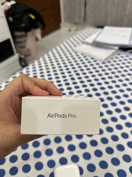 Orignal Apple Airpods Pro Generation 2 For Urgent Sale 6