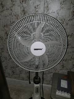 charging Fan in very good condition