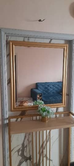 Mirror with Counter