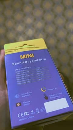 WIRELESS MINI SPEAKER AVAILABLE FOR SELL!