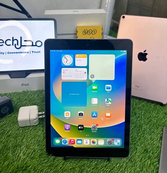 iPad 5th Generation (2017) | iPad 6th Generation (2018) 0