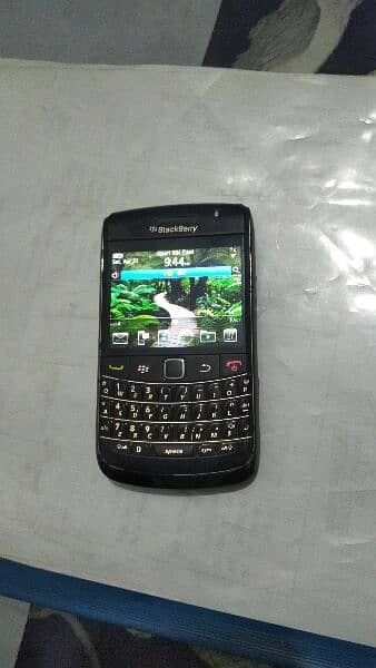 blackberry bold 9700 non pta for sale 4