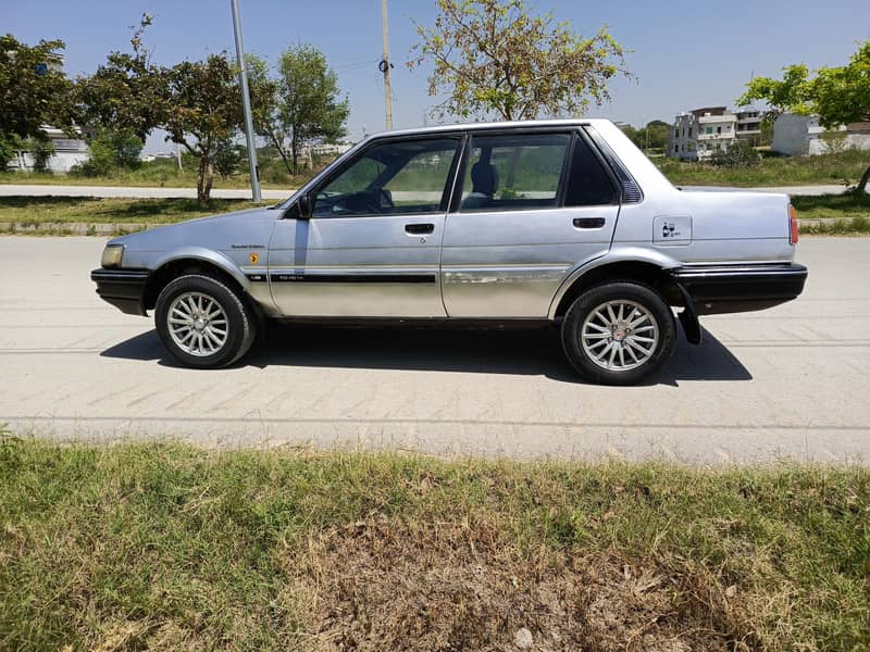 Toyota Corolla 1985 10