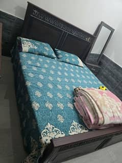 bed medium size very good condition