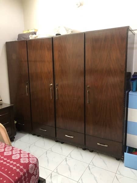 complete bedroom set for sell 3
