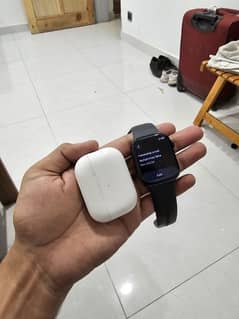 Apple Watch Series 7 and Airpods Pro 2