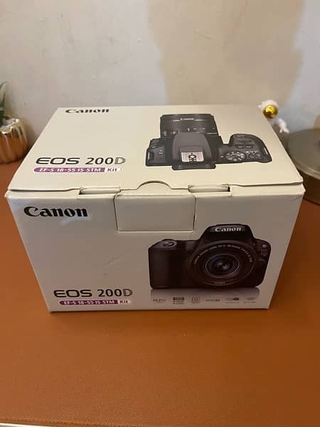 Canon EOS 200D 18-55mm 18