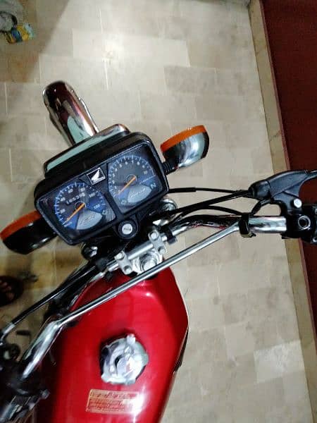 honda 125 2023 model condition 10 by 10 all ok cplc clear ha 15