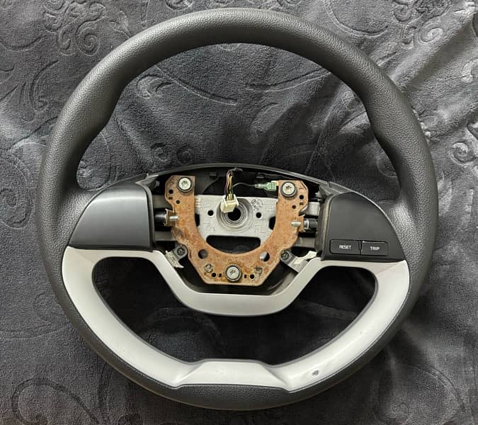 KIA PICANTO STEERING 0