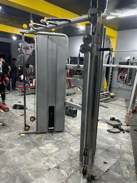 Smith mac/Functional trainer/Gym equipments/Local gym/Homegym 4