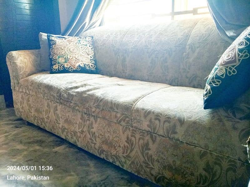 Sofa Set 6 seater (3,2,1) - New Posish required 0