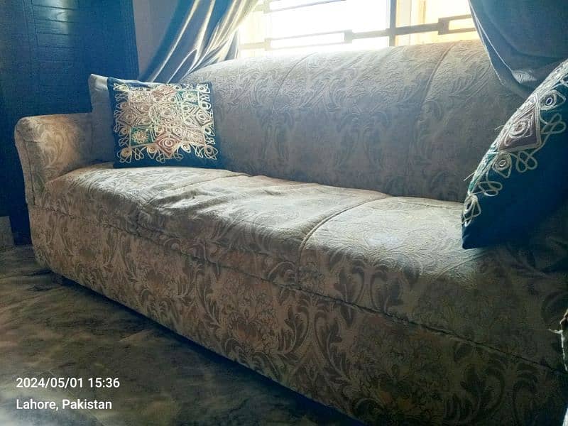 Sofa Set 6 seater (3,2,1) - New Posish required 1
