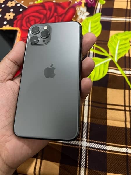 iphone 11 pro pta approved condition 10/9.8 0