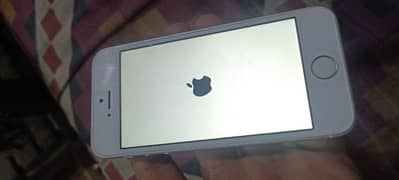iPhone 5 SE || Used But look like new - 03340915461