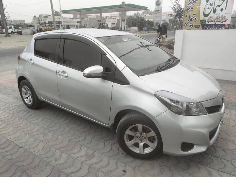 Toyota Vitz 2012 0