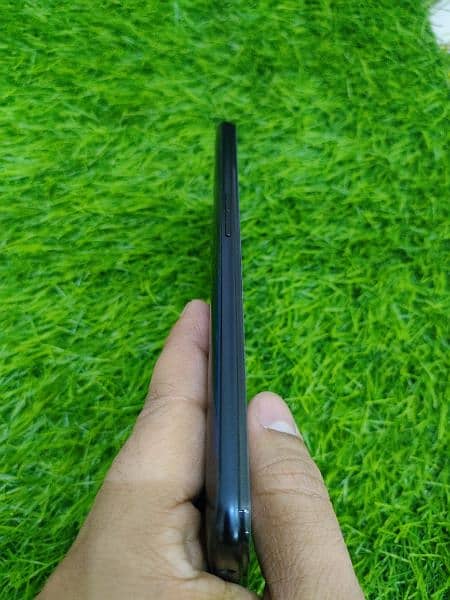OPPO RENO 2 Z 8 GB RAM - 256 GB ROM WITH BOX-CHARGER DUAL SIM APPROVED 2