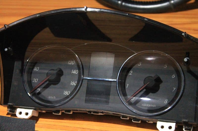 TOYOTA MARK X 180KMPH METER,AC DUCTS AND DASHBOARD SPEAKER COVERS 6