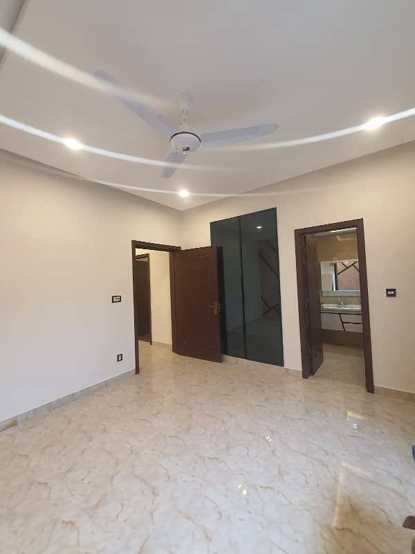 A Palatial Residence House For Sale In Faisal Town - F-18 17