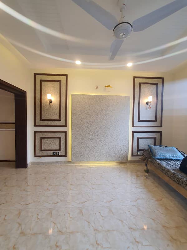 A Palatial Residence House For Sale In Faisal Town - F-18 19