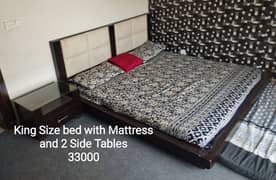 bed, central Table, etc