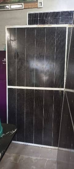 3 Panel 200 watt Solar Panel Available for sale
