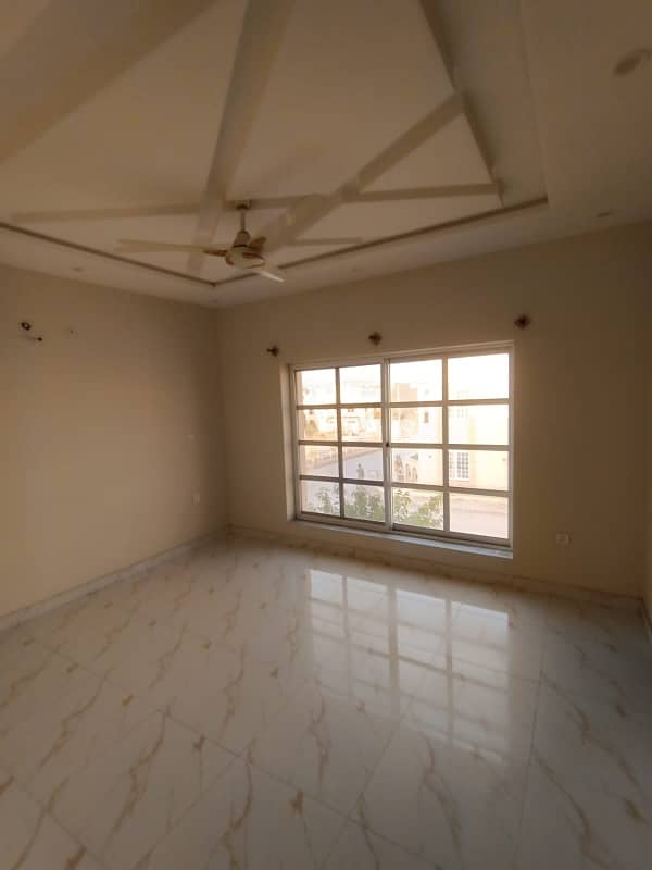Bahria Town PHASE 8 Usman block corner house for sale 11