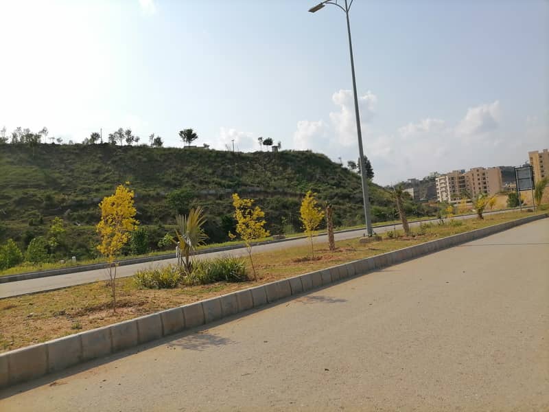 Residential Plot For Sale In Islamabad 10