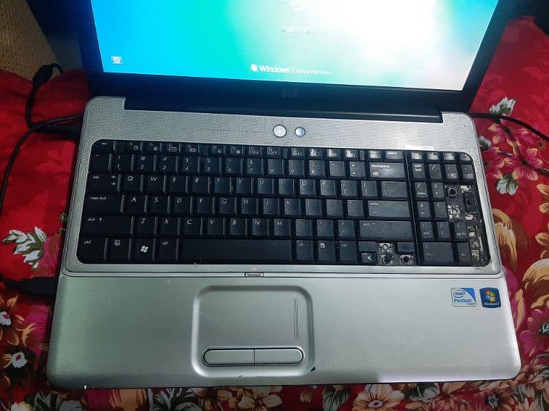Hp laptop for sale my whatsup no. 0308 1362837 2