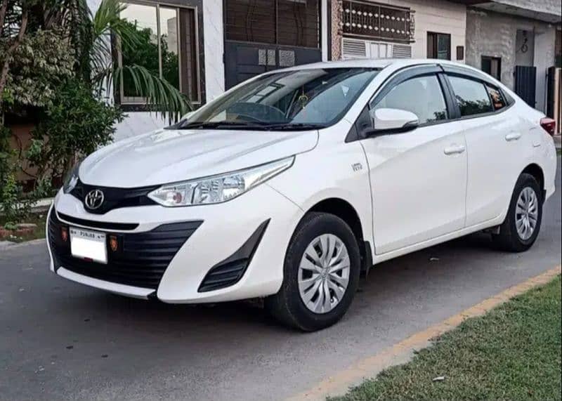 Toyota Yaris 2023 0