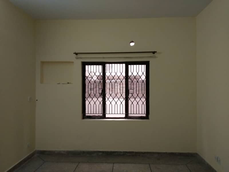 10 Marla 03 Bedroom house Available For Sale In Askari 9 Lahore Cantt 16