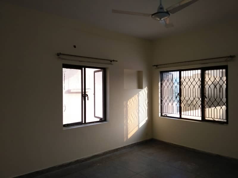 10 Marla 03 Bedroom house Available For Sale In Askari 9 Lahore Cantt 29