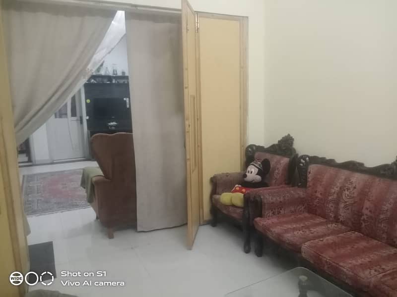 Prime Location 5 Marla Lower Portion available for rent in Warsak Road if you hurry 6