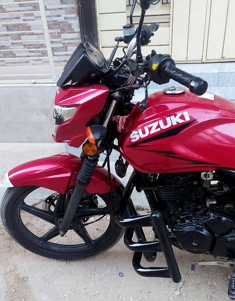 Suzuki GR 150 2019 (NEAT & CLEAN RED) 2