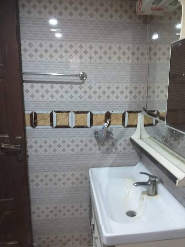 5 marla lower portion for rent bahria town 0